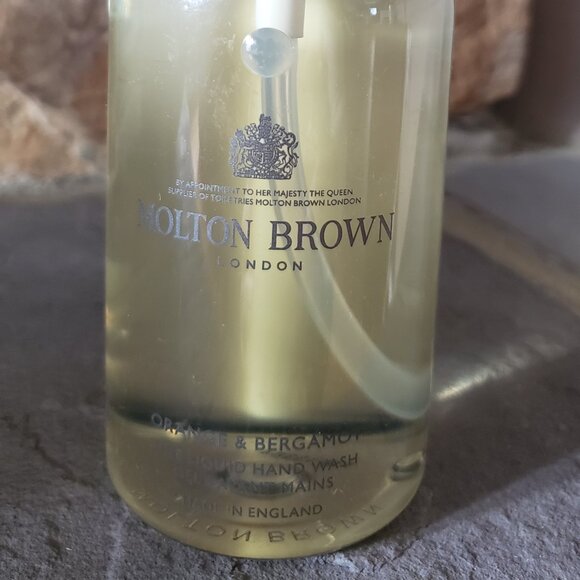 Orange & Bergamot Hand Wash & Lotion Set - Picture 3 of 4